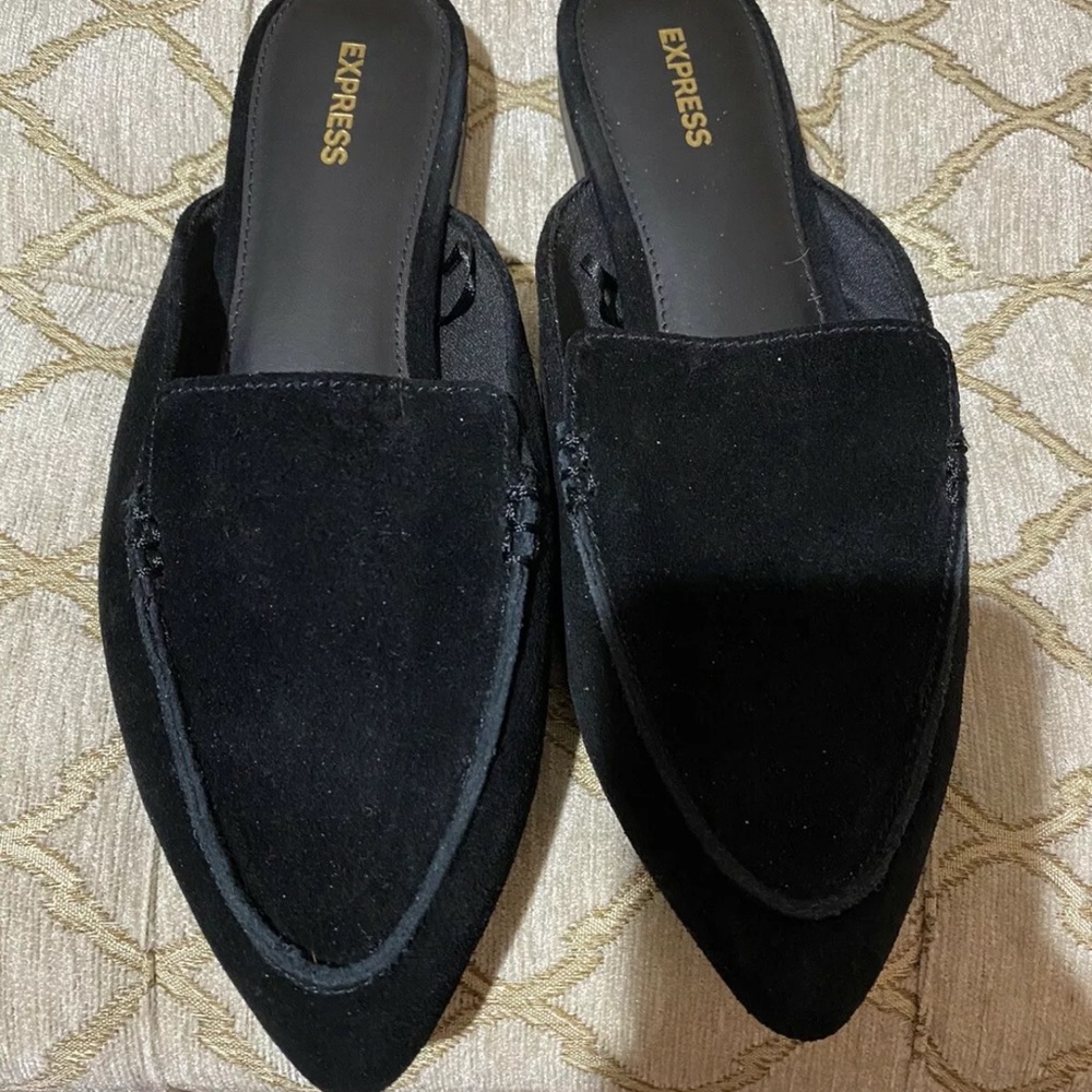Express faux suede mule black size 9
